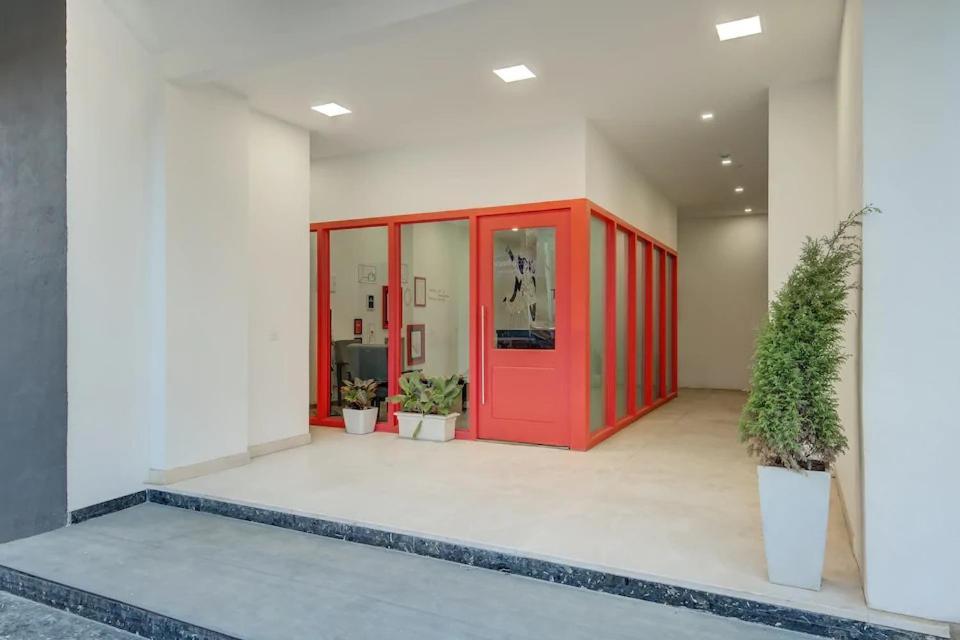 Hotel Town Plaza Pune Exterior photo